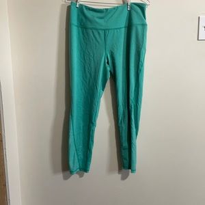 Dicks sporting goods leggings. Women’s size large.